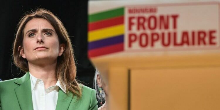 Marine Tondelier, figure du Nouveau Front Populaire (NFP), porte-parole d'Europe Ecologistes Les Verts (EELV), qui convainc beaucoup de jeunes, et notamment de jeunes financiers.