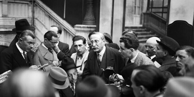 Comment le Front populaire a remporté en 1936 la victoire dans les urnes ?