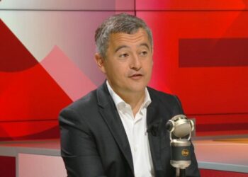 Darmanin affirme qu'il "combattra" toute coalition avec le parti de gauche