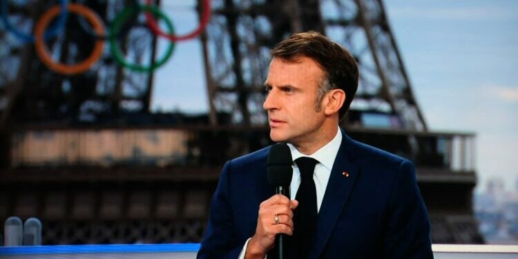 Emmanuel Macron estime que le Nouveau Front populaire n'a pas de "majorité quelle qu'elle soit"