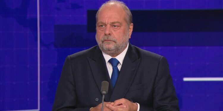 Éric Dupond-Moretti reprend les mots d'Emmanuel Macron après les législatives