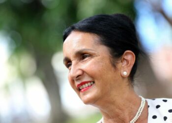 Huguette Bello annonce "décliner l'offre" de devenir Première ministre