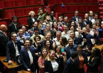 INVITÉ RTL - Législatives 2024 : la gauche peut-elle tout perdre ?
