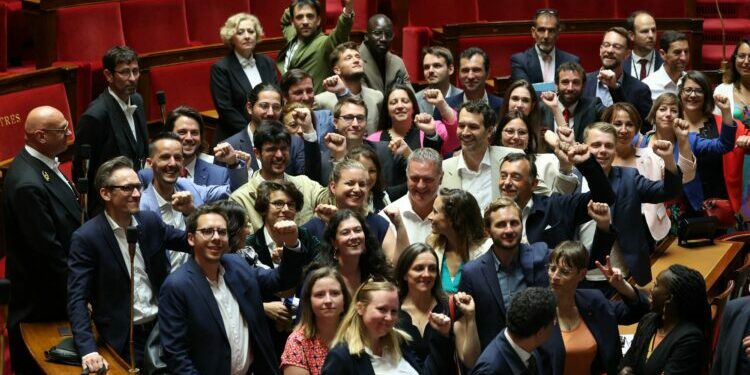 INVITÉ RTL - Législatives 2024 : la gauche peut-elle tout perdre ?