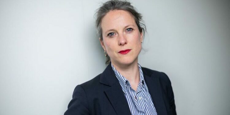 «Je suis prête», déclare Lucie Castets, la candidate du Nouveau Front populaire