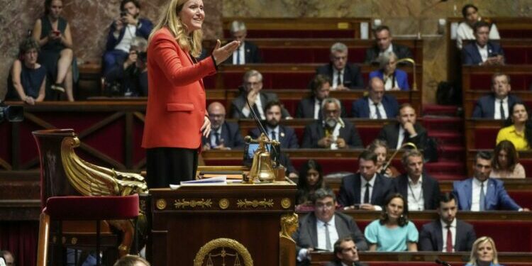 La présidente de l'Assemblée nationale devra cohabiter avec le Nouveau Front populaire