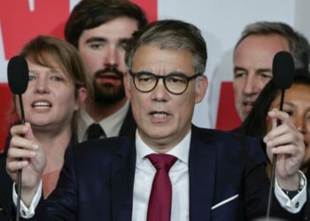 Le Nouveau Front populaire doit présenter "dans la semaine" une candidature au poste de Premier ministre, dit Faure