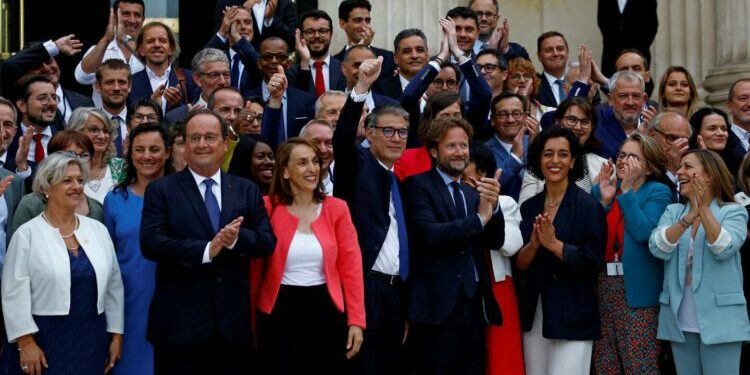 « Le Nouveau Front populaire doit sans tarder tendre la main aux autres acteurs du front républicain pour discuter d’un programme d’urgence républicaine »