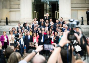 Le Nouveau Front populaire peut-il abroger la réforme des retraites par décret ?