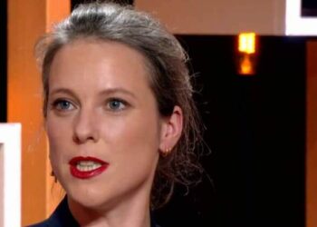 Le Nouveau Front populaire propose Lucie Castets comme nouvelle Première ministre à Emmanuel Macron