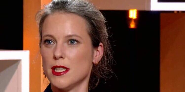 Le Nouveau Front populaire propose Lucie Castets comme nouvelle Première ministre à Emmanuel Macron