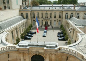 Le Nouveau Front populaire propose Lucie Castets pour le poste de Premier ministre - Tonic Radio