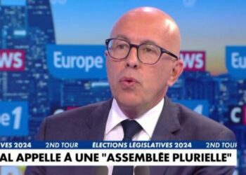 Le programme du Nouveau Front populaire ? «Dès l'été, c'est la libération de 20% des détenus, 15.000 criminels dans la rue !», s'insurge Ciotti