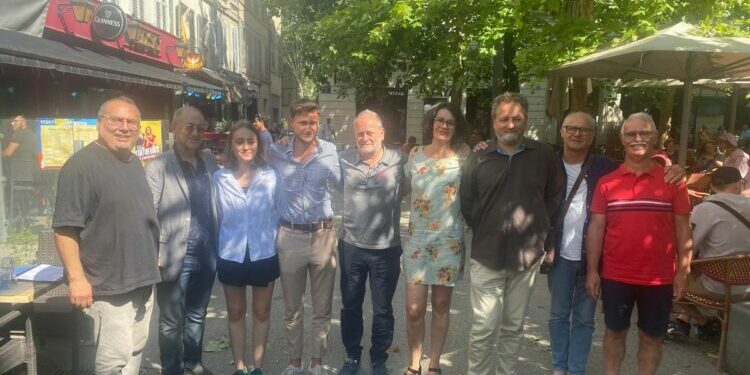 Une conférence de presse a eu lieu ce mardi à Avignon avec Raphaël Arnault au côté de Philippe Pascal.