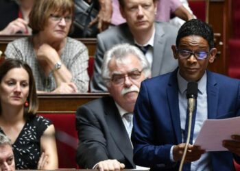 Le député sortant Jean-Philippe Nilor, qui se présentait sous l'étiquette du Nouveau Front populaire, a été largement réélu en Martinique