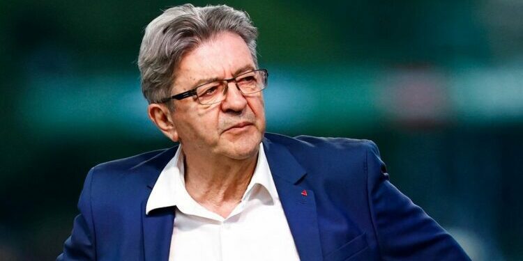 Jean-Luc Mélenchon a pris la parole dimanche soir à Paris.