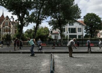Législatives : à Arcachon, «si le Nouveau Front populaire gagne, je déménage au Portugal» - Libération