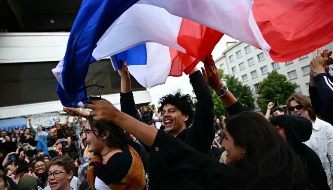 Législatives : après la victoire du Nouveau Front populaire, quel rapport de force entre le PS et LFI ?