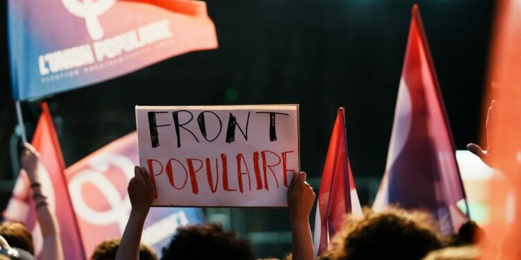 Législatives : pourquoi les jeunes votent en majorité pour le Nouveau Front Populaire ?