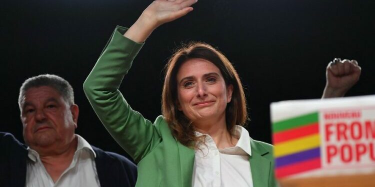 "Macron nous a complètement sous-estimé" : entretien avec l’écologiste Marine Tondelier, l’une des figures du Nouveau Front populaire