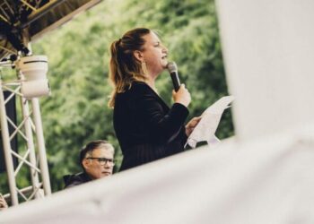 Mathilde Panot assure que les «discussions ont repris» sur le nom d’un Premier ministre, Ruffin juge que «c’est trop tard» – Libération