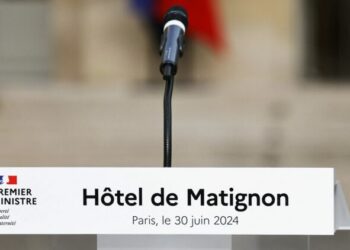 Matignon : Lucie Castets demande à Emmanuel Macron « de prendre ses responsabilités » et de la « nommer » première ministre