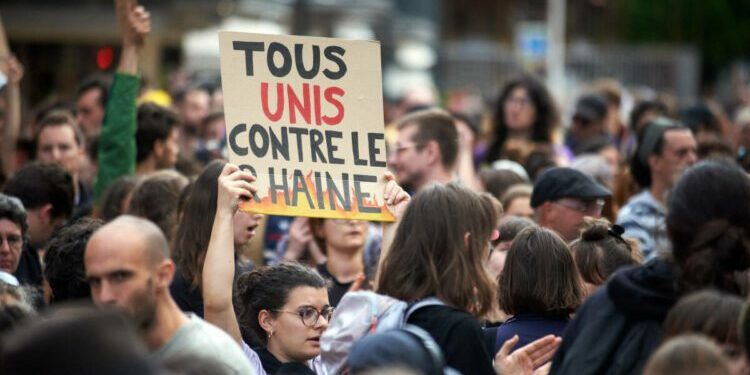 « Notre attachement aux valeurs évangéliques mais également l’urgence écologique et sociale, nous amènent à appeler à voter massivement pour le Nouveau Front populaire ! »