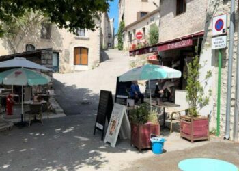 "Nous sommes les irréductibles Gaulois": à Trigance, ils sont les seuls à avoir placé le Nouveau Front populaire en tête