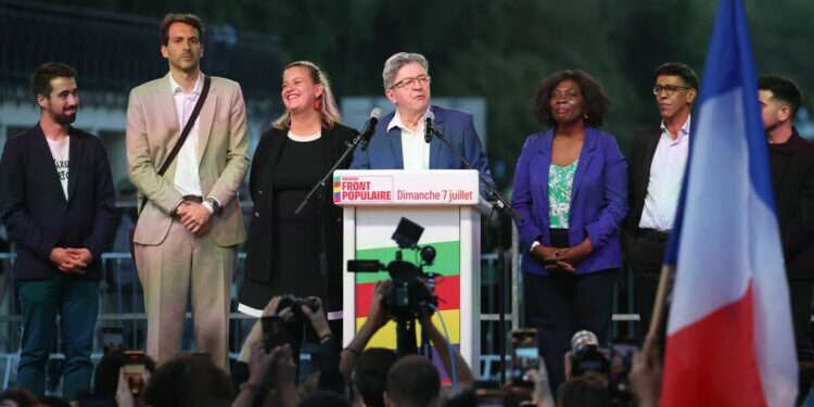 Nouveau Front populaire : LFI se retire des discussions « sur la formation du gouvernement »