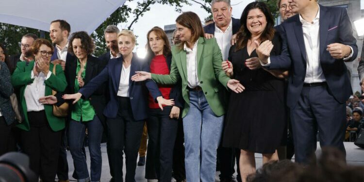 Pour un Front Populaire au gouvernement
et un Front Républicain à l’Assemblée !