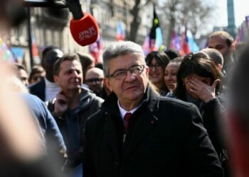 Premier ministre : une majorité de Français ne veulent pas du Nouveau Front Populaire à Matignon selon un sondage