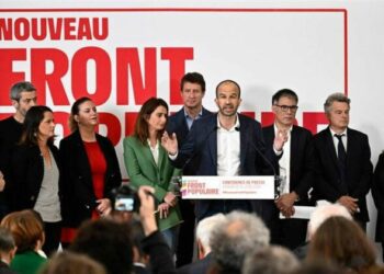 RÉCIT. De la lune de miel aux invectives, le Nouveau Front populaire au bord de la rupture ?