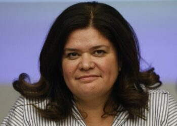 Raquel Garrido est "prête" à se désister au profit du candidat Nouveau Front populaire