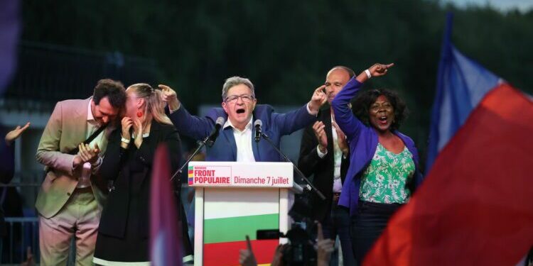 Second tour des législatives : en tête, le Nouveau Front populaire revendique Matignon