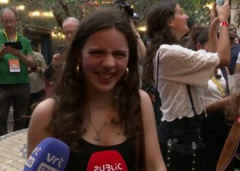 Victoire du Nouveau Front Populaire : « On est tellement heureux ! », clament les militants socialistes
