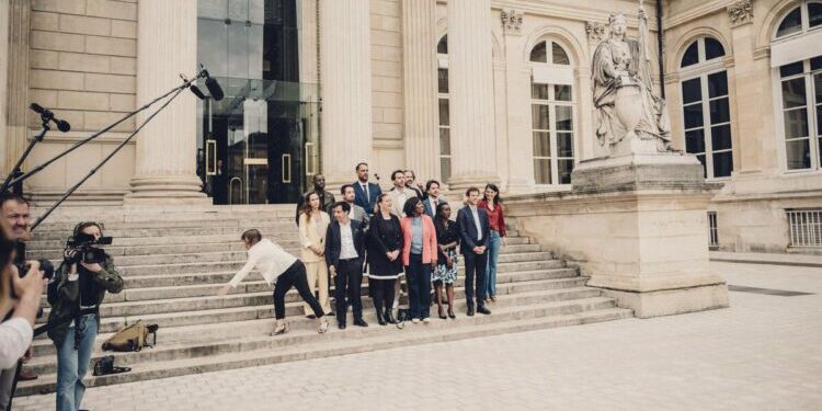 à l’Assemblée nationale, les députés du Nouveau Front populaire élus dès le premier tour font leur rentrée – Libération