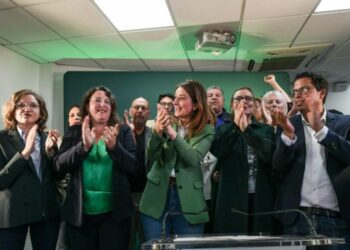 après le bon score du Nouveau Front populaire, la question du Premier ministre va occuper la gauche