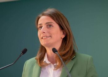 la « colère » de Marine Tondelier, « écœurée » par l’enlisement à gauche