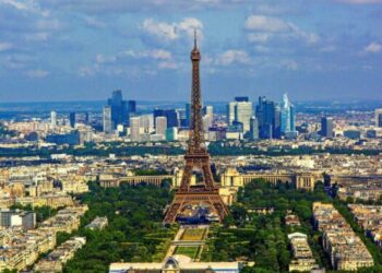la vague du Nouveau Front populaire déferle sur Paris