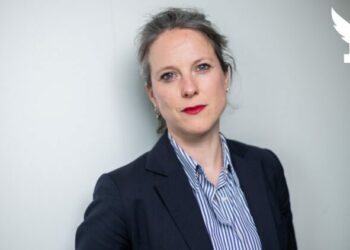 le Nouveau Front populaire propose la haut-fonctionnaire Lucie Castets