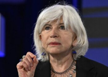 le PS, les écologistes et les communistes proposent Laurence Tubiana pour Matignon