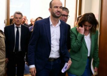 le bras de fer se poursuit entre Insoumis et socialistes