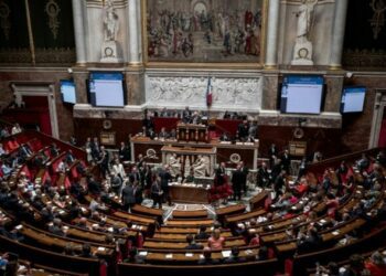 le camp présidentiel obtient six des huit présidences de commission, le RN n'en obtient aucune