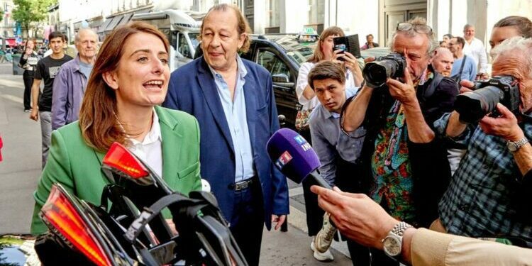 les tractations se poursuivent à gauche, les députés font leur rentrée à l'Assemblée