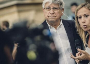 pour trouver un Premier ministre, la gauche tient le cap des tractations – Libération