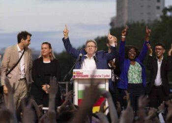 sans majorité absolue, la gauche pourrait-elle gouverner par décret ?